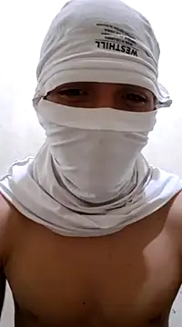 Snapshot of Jhonitopito chatting on 03-08-25, 04:45 Jhonitopito online show from 03-08-25, 04:45