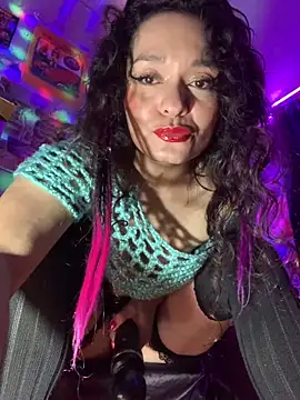 Snapshot of NatashaRex chatting on 06-19-26, 03:12 NatashaRex online show from 06-19-26, 03:12