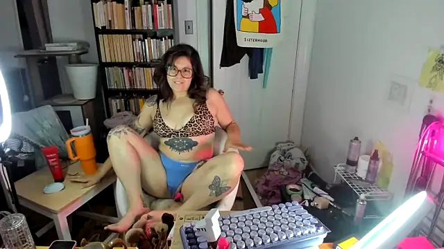 Snapshot of Rosiee69_ chatting on 10-09-25, 11:33 Rosiee69 online show from 10-09-25, 11:33