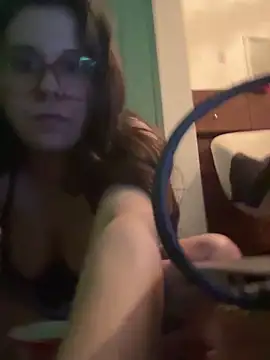 Snapshot of Rosiee69_ chatting on 02-25-25, 08:53 Rosiee69 online show from 02-25-25, 08:53