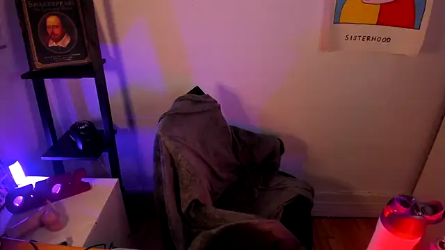 Rosiee69  online show from 03-13-26, 12:48