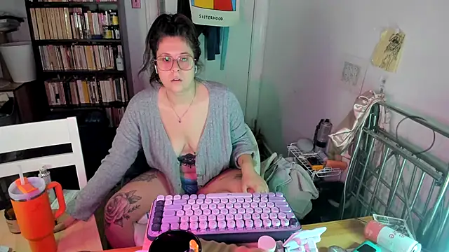 Rosiee69  online show from 11-09-25, 02:32