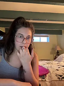 Snapshot of Rosiee69_ chatting on 03-02-25, 10:23 Rosiee69 online show from 03-02-25, 10:23