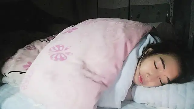 hebe-02 online show from 11-27-25, 01:22