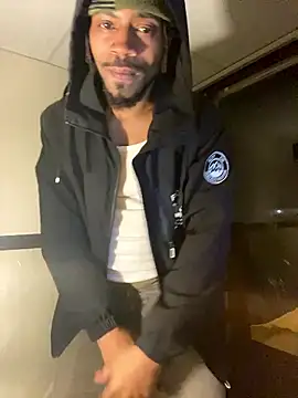 Snapshot of Cruzz003 chatting on 01-09-26, 04:30 Cruzz003 online show from 01-09-26, 04:30