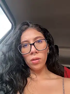 Snapshot of Alice_surprise chatting on 02-09-26, 08:18 Alice surprise online show from 02-09-26, 08:18