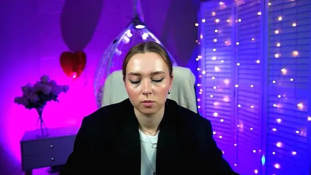 JenniferGraces online show from 03-06-25, 02:40