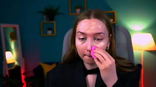 JenniferGraces online show from 10-22-25, 10:47