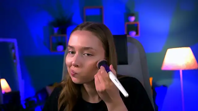 JenniferGraces online show from 09-16-25, 12:11