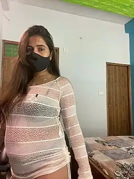 Sexy Madhuri Bhabhi online show from 03-03-25, 06:09