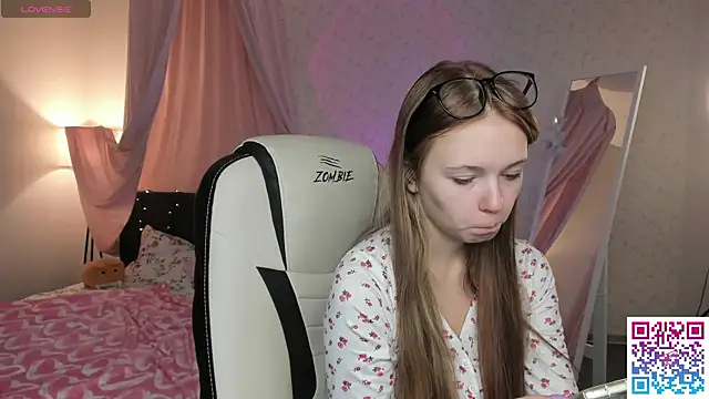 boozekirs  online show from 09-25-25, 02:17