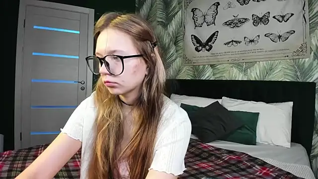 boozekirs  online show from 11-24-25, 03:17