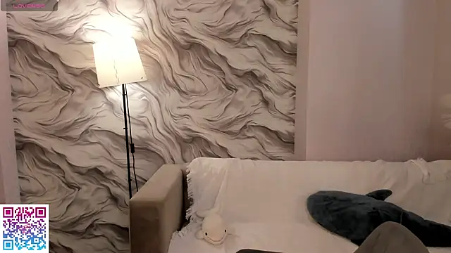 boozekirs  online show from 10-13-25, 03:08