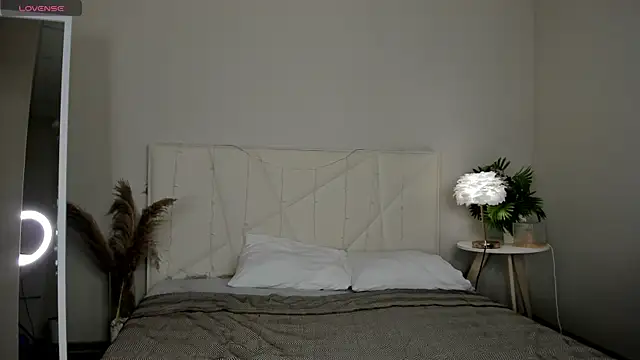 boozekirs  online show from 10-16-25, 03:15