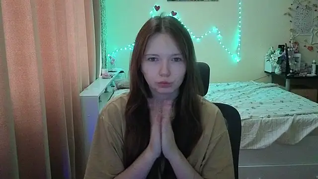 boozekirs  online show from 04-14-26, 03:00