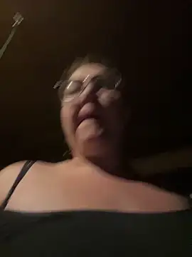 Snapshot of HTXBELLE chatting on 06-18-26, 08:13 HTXBELLE online show from 06-18-26, 08:13