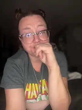 HTXBELLE online show from 04-12-26, 12:58