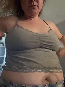 HTXBELLE online show from 04-16-26, 01:23