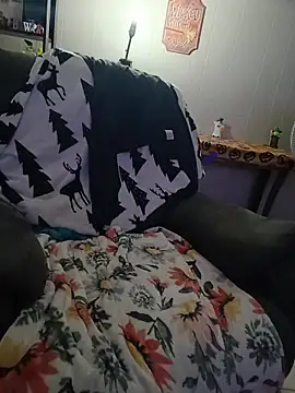 HTXBELLE online show from 11-02-25, 05:45