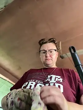 HTXBELLE online show from 04-10-26, 05:09