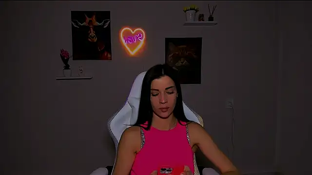 Snapshot of KetiWils chatting on 03-01-25, 01:07 KetiWils online show from 03-01-25, 01:07