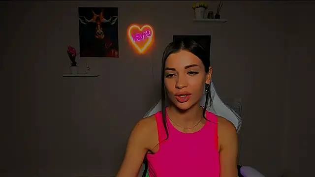 Snapshot of KetiWils chatting on 03-09-25, 04:44 KetiWils online show from 03-09-25, 04:44