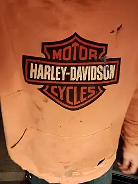 Snapshot of Cummaker69 chatting on 03-04-26, 02:41 Cummaker69 online show from 03-04-26, 02:41