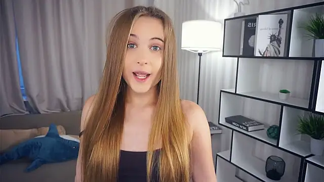 QuennaCoote online show from 12-05-25, 06:45