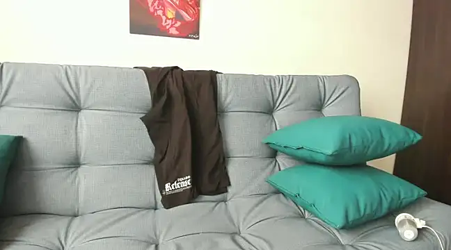 bastianwatson10 online show from 03-13-25, 08:11