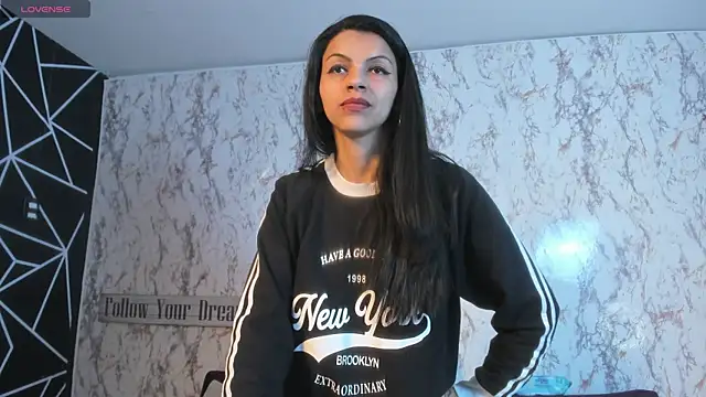 aitana garcia  online show from 09-26-25, 07:48