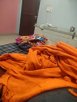 indian couple4 online show from 11-12-25, 04:00