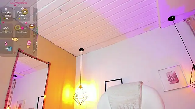 iiangel  online show from 09-28-25, 03:08