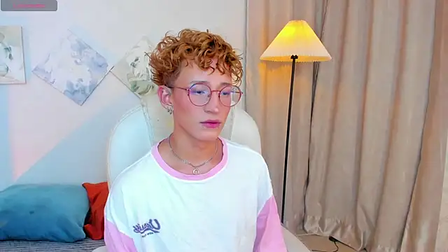 iiangel  online show from 01-14-26, 03:21