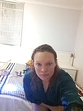 redsparrowXxXx online show from 02-18-25, 06:37