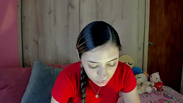 TANIA 06 online show from 06-17-26, 01:21