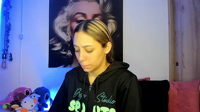 TANIA 06 online show from 01-14-26, 01:15