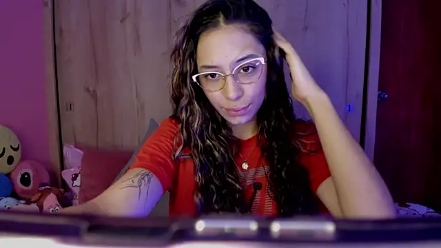 TANIA 06 online show from 06-12-26, 01:20
