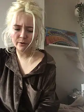 Blondie Sofia Essexbabe online show from 11-12-25, 11:03