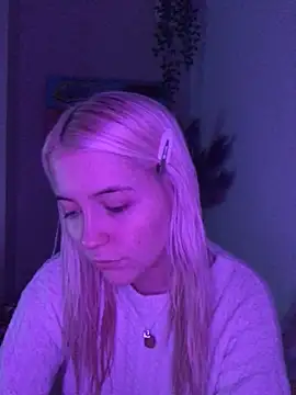 Blondie Sofia Essexbabe online show from 12-22-25, 11:49
