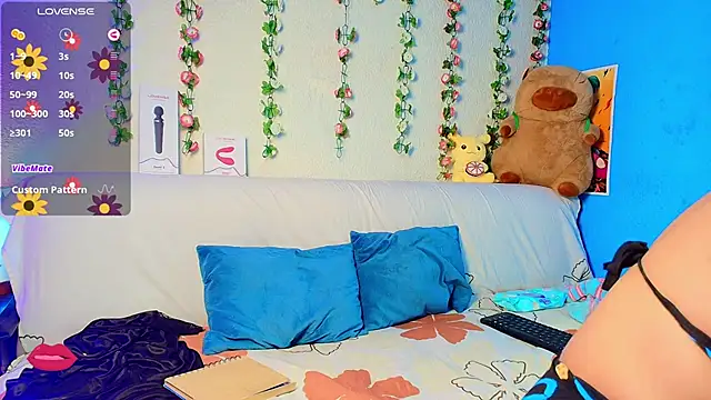 Vicky Miller 05 online show from 12-02-25, 07:15