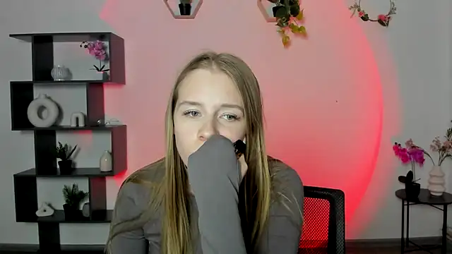 Snapshot of AnnNorriss chatting on 03-12-25, 07:04 AnnNorriss online show from 03-12-25, 07:04