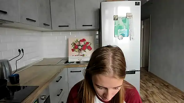 Snapshot of AnnNorriss chatting on 10-10-25, 05:30 AnnNorriss online show from 10-10-25, 05:30