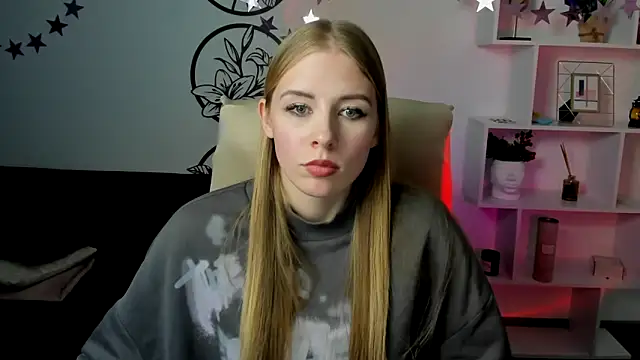 Snapshot of AnnNorriss chatting on 03-05-25, 05:08 AnnNorriss online show from 03-05-25, 05:08