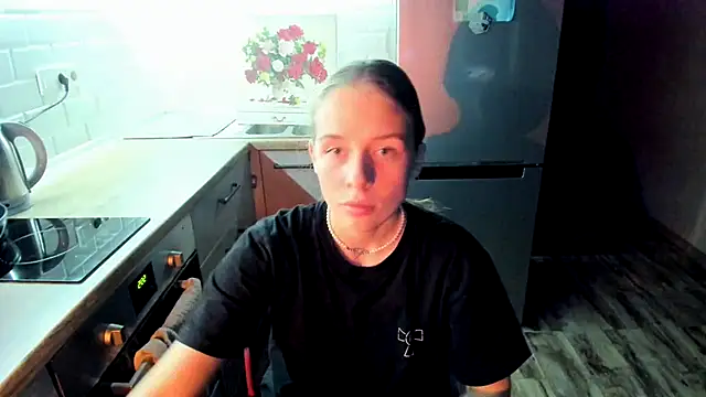 Snapshot of AnnNorriss chatting on 10-16-25, 06:38 AnnNorriss online show from 10-16-25, 06:38