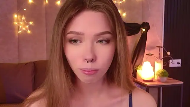 Sierra Fane online show from 04-03-26, 12:33