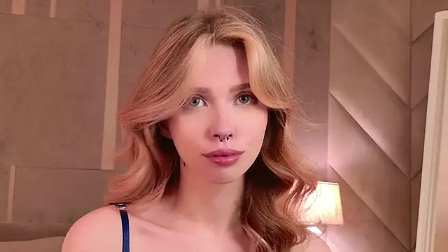 Sierra Fane online show from 06-18-26, 11:37