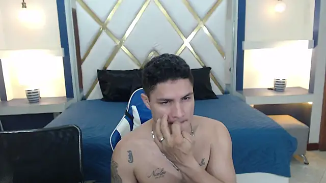 SaraClub JY online show from 12-18-25, 12:27