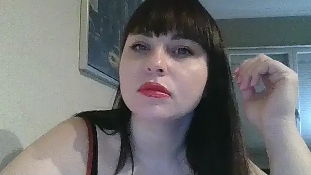 Snapshot of KamillaLaLove chatting on 10-07-25, 07:48 KamillaLaLove online show from 10-07-25, 07:48