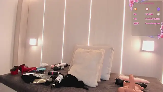 sasha riverss online show from 09-09-25, 07:34