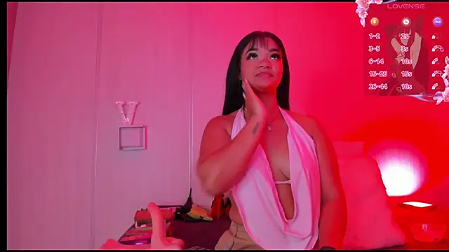 sasha riverss online show from 10-23-25, 07:12